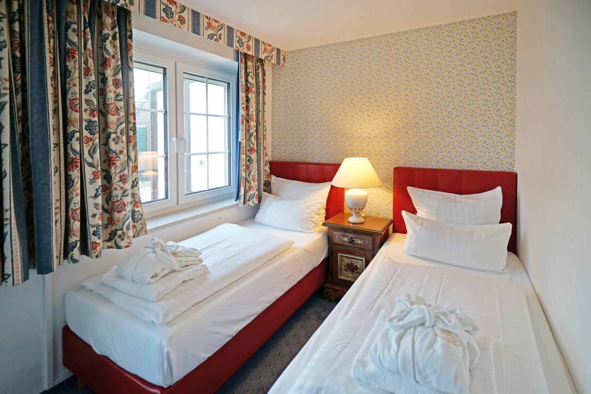 Hotel Appartement Landhaus Stutzi - Hotel Strandperle 3*